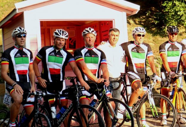 Muro-di-Ca-del-Poggio_partenza-per-il-Belgio_b