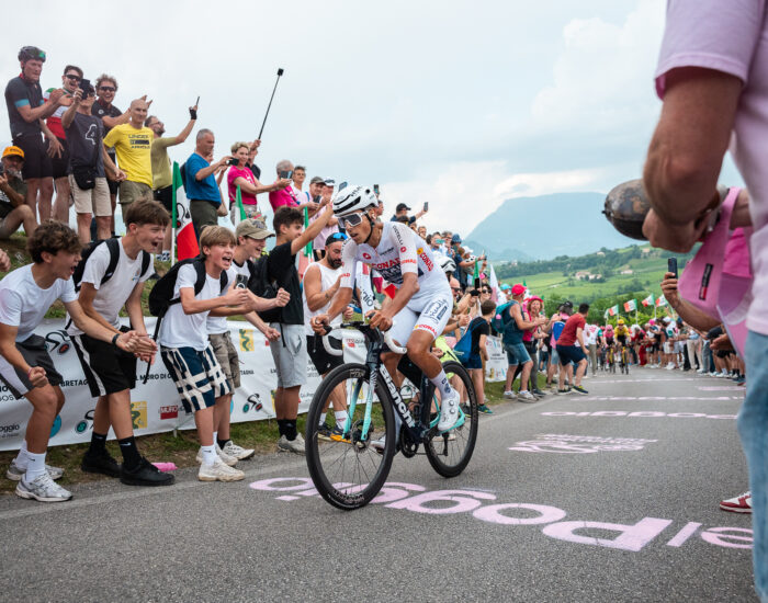 Giro-dItalia_Passaggio-del-primo Giro-dItalia_Passaggio-del-primo